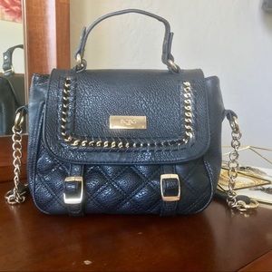 BCBG BCBGMAXAZRIA PURSE BLACK CLASSY SHOULDER BAG